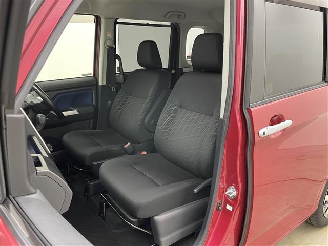 【助手席】『助手席周辺』の画像になります。写真の内容に関してご不明点、ご質問等がございましたらお気軽にガリバー店舗までお問い合わせください。