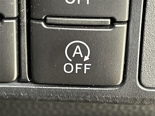 【運転席操作部】『運転席周辺の装備』の画像になります。快適なドライブを楽しむための機能が装備されています！運転席から触れるので使いやすいです！