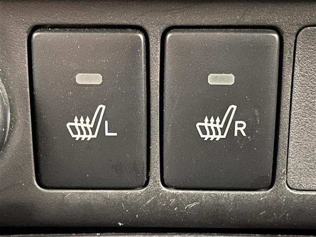 【運転席操作部】『運転席周辺の装備』の画像になります。快適なドライブを楽しむための機能が装備されています！運転席から触れるので使いやすいです！