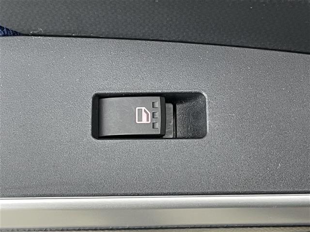 【窓操作部】『窓周辺／窓周辺装備』の画像になります。写真の内容に関してご不明点、ご質問等がございましたらお気軽にガリバー店舗までお問い合わせください。