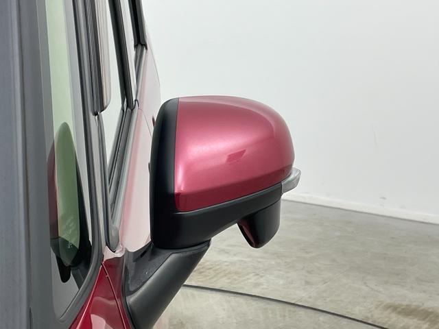 【ドアミラー】『外装：ドアミラー周辺』の画像になります。写真の内容に関してご不明点、ご質問等がございましたらお気軽にガリバー店舗までお問い合わせください。