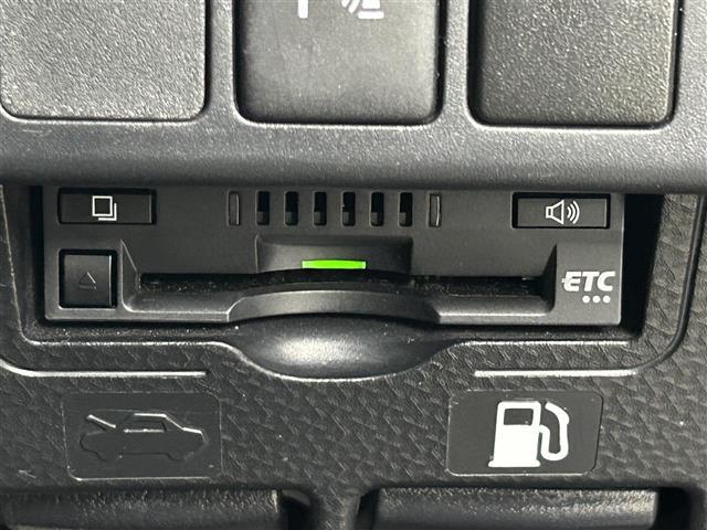 ルーミー Ｇ－Ｔ　純正９インチナビ　パノラミックビューモニター　両側パワースライドドア　衝突軽減ブレーキ　ドライブレコーダー　クルーズコントロール　オートハイビーム　オートライト　ビルトインＥＴＣ　ＬＥＤヘッドライト（6枚目）