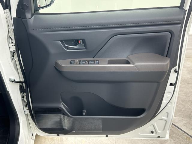 ルーミー Ｇ－Ｔ　純正９インチナビ　パノラミックビューモニター　両側パワースライドドア　衝突軽減ブレーキ　ドライブレコーダー　クルーズコントロール　オートハイビーム　オートライト　ビルトインＥＴＣ　ＬＥＤヘッドライト（50枚目）