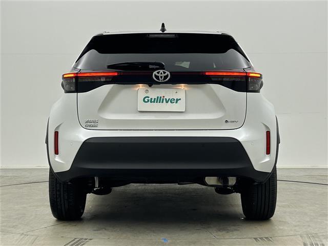 ヤリスクロス ハイブリッドＺ　純正８インチナビ　パノラミックビューモニター　シートヒーター　ステアリングヒーター　ドライブレコーダー　ビルトインＥＴＣ　ＬＥＤヘッドライト　オートハイビーム　ブラインドスポットモニター　スマートキー（18枚目）