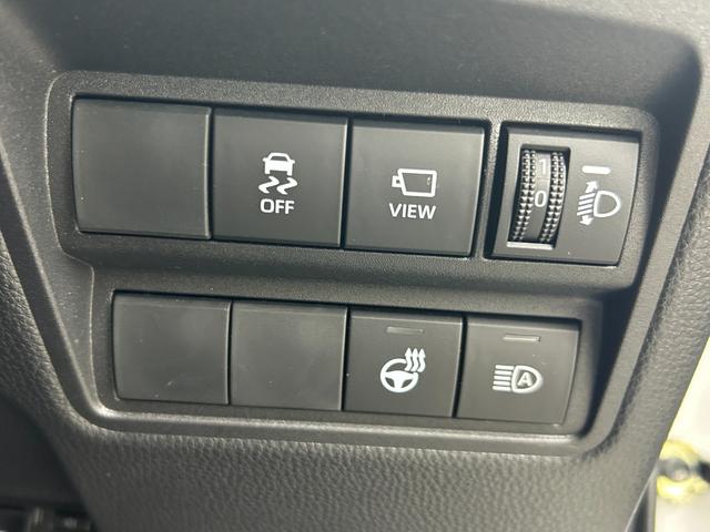 ヤリスクロス ハイブリッドＺ　純正８インチナビ　パノラミックビューモニター　シートヒーター　ステアリングヒーター　ドライブレコーダー　ビルトインＥＴＣ　ＬＥＤヘッドライト　オートハイビーム　ブラインドスポットモニター　スマートキー（43枚目）