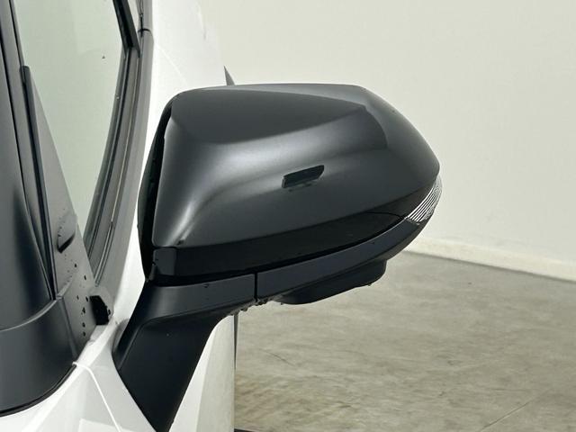 ヤリスクロス ハイブリッドＺ　純正８インチナビ　パノラミックビューモニター　シートヒーター　ステアリングヒーター　ドライブレコーダー　ビルトインＥＴＣ　ＬＥＤヘッドライト　オートハイビーム　ブラインドスポットモニター　スマートキー（59枚目）