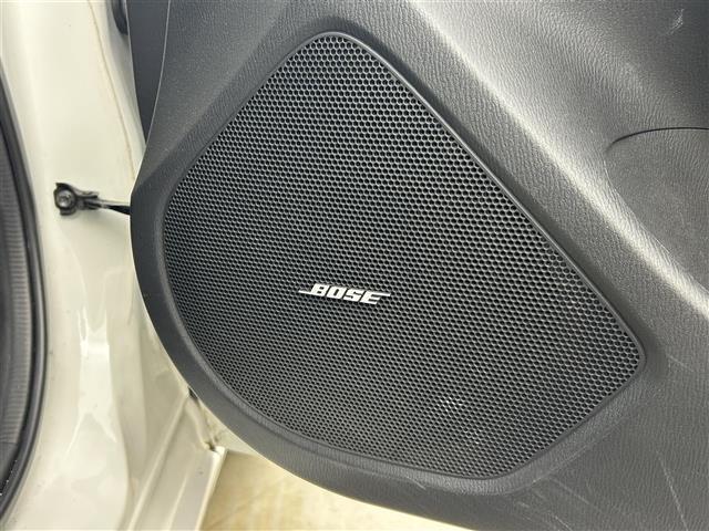 アクセラスポーツ ＸＤ　Ｌパッケージ　サンルーフ　ＢＯＳＥサウンド　純正ナビ　バックカメラ　レーダークルーズコントロール　衝突軽減ブレーキシステム　ＬＥＤヘッドライト　ビルトインＥＴＣ　シートヒーター　パドルシフト　ステアリングヒーター（3枚目）