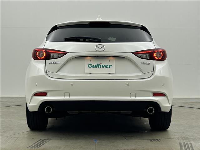 アクセラスポーツ ＸＤ　Ｌパッケージ　サンルーフ　ＢＯＳＥサウンド　純正ナビ　バックカメラ　レーダークルーズコントロール　衝突軽減ブレーキシステム　ＬＥＤヘッドライト　ビルトインＥＴＣ　シートヒーター　パドルシフト　ステアリングヒーター（18枚目）