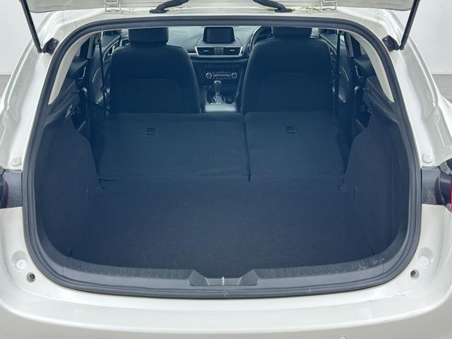 アクセラスポーツ ＸＤ　Ｌパッケージ　サンルーフ　ＢＯＳＥサウンド　純正ナビ　バックカメラ　レーダークルーズコントロール　衝突軽減ブレーキシステム　ＬＥＤヘッドライト　ビルトインＥＴＣ　シートヒーター　パドルシフト　ステアリングヒーター（57枚目）