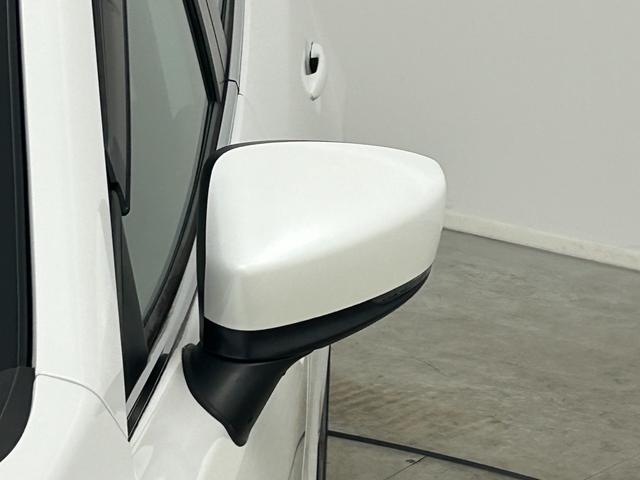 アクセラスポーツ ＸＤ　Ｌパッケージ　サンルーフ　ＢＯＳＥサウンド　純正ナビ　バックカメラ　レーダークルーズコントロール　衝突軽減ブレーキシステム　ＬＥＤヘッドライト　ビルトインＥＴＣ　シートヒーター　パドルシフト　ステアリングヒーター（59枚目）