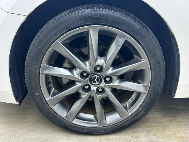 アクセラスポーツ ＸＤ　Ｌパッケージ　サンルーフ　ＢＯＳＥサウンド　純正ナビ　バックカメラ　レーダークルーズコントロール　衝突軽減ブレーキシステム　ＬＥＤヘッドライト　ビルトインＥＴＣ　シートヒーター　パドルシフト　ステアリングヒーター（76枚目）