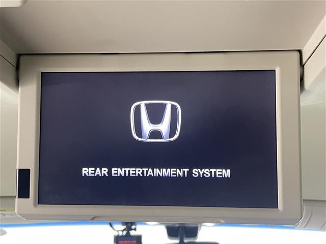 オデッセイ アブソルート・２０ｔｈアニバーサリー　フリップダウンモニター　全方位カメラ　両側パワースライドドア　純正ナビ　衝突軽減ブレーキ　ビルトインＥＴＣ　ＬＥＤヘッドライト　ドライブレコーダー　パーキングアシスト　レーダークルーズコントロール（2枚目）