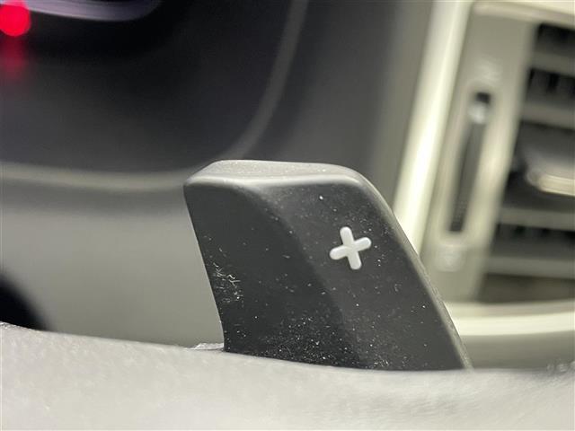 オデッセイ アブソルート・２０ｔｈアニバーサリー　フリップダウンモニター　全方位カメラ　両側パワースライドドア　純正ナビ　衝突軽減ブレーキ　ビルトインＥＴＣ　ＬＥＤヘッドライト　ドライブレコーダー　パーキングアシスト　レーダークルーズコントロール（40枚目）