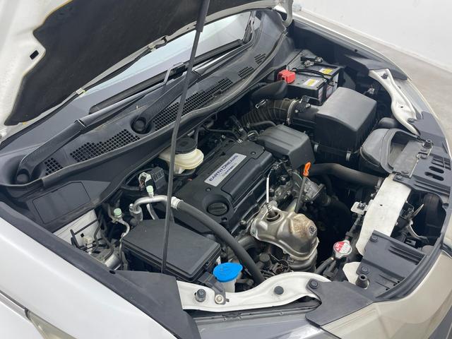 オデッセイ アブソルート・２０ｔｈアニバーサリー　フリップダウンモニター　全方位カメラ　両側パワースライドドア　純正ナビ　衝突軽減ブレーキ　ビルトインＥＴＣ　ＬＥＤヘッドライト　ドライブレコーダー　パーキングアシスト　レーダークルーズコントロール（74枚目）