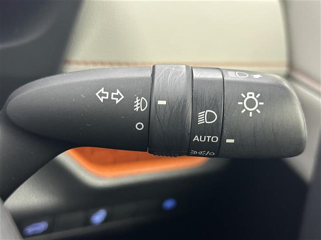 ＲＡＶ４ アドベンチャー　純正９インチディスプレイ　バックカメラ　合皮シート　パワーシート　シートヒーター　ベンチレーション　ステアリングヒーター　パワーバックドア　ＴＲＤルーフキャリア　トヨタセーフティーセンス　ドラレコ（43枚目）