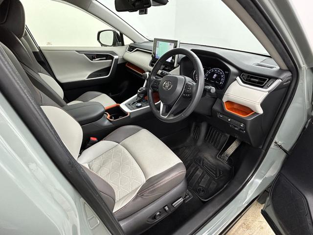 ＲＡＶ４ アドベンチャー　純正９インチディスプレイ　バックカメラ　合皮シート　パワーシート　シートヒーター　ベンチレーション　ステアリングヒーター　パワーバックドア　ＴＲＤルーフキャリア　トヨタセーフティーセンス　ドラレコ（51枚目）