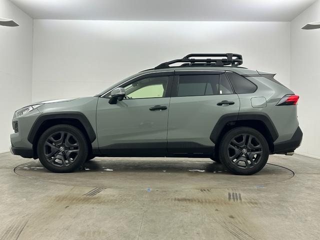 ＲＡＶ４ アドベンチャー　純正９インチディスプレイ　バックカメラ　合皮シート　パワーシート　シートヒーター　ベンチレーション　ステアリングヒーター　パワーバックドア　ＴＲＤルーフキャリア　トヨタセーフティーセンス　ドラレコ（69枚目）