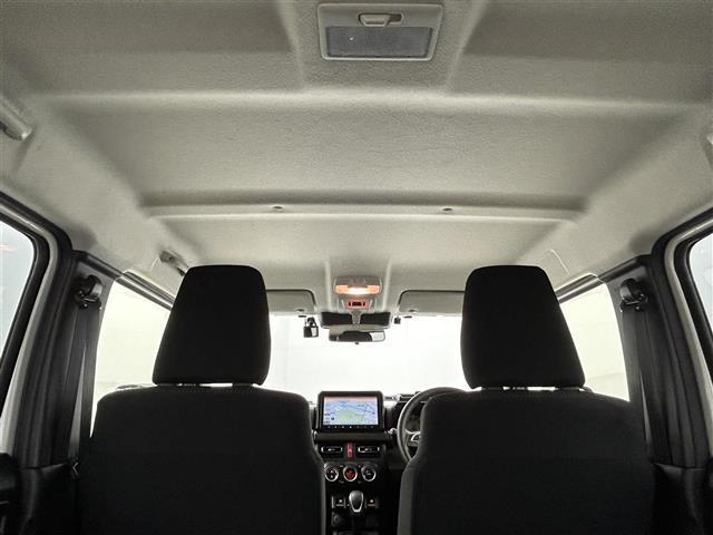 ジムニーノマド ＦＣ　９インチナビ　バックカメラ　スズキセーフティーサポート　シートヒーター　前後ドライブレコーダー　ＥＴＣ　ＬＥＤヘッドライト　フォグライト　ヘッドライトウォッシャー　ヒーテッドドアミラー　フロアマット（13枚目）