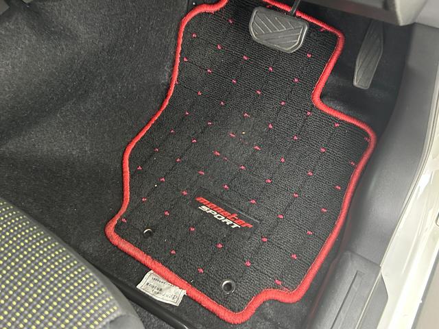 ジムニーノマド ＦＣ　９インチナビ　バックカメラ　スズキセーフティーサポート　シートヒーター　前後ドライブレコーダー　ＥＴＣ　ＬＥＤヘッドライト　フォグライト　ヘッドライトウォッシャー　ヒーテッドドアミラー　フロアマット（46枚目）