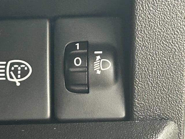 ジムニーノマド ＦＣ　９インチナビ　バックカメラ　スズキセーフティーサポート　シートヒーター　前後ドライブレコーダー　ＥＴＣ　ＬＥＤヘッドライト　フォグライト　ヘッドライトウォッシャー　ヒーテッドドアミラー　フロアマット（48枚目）