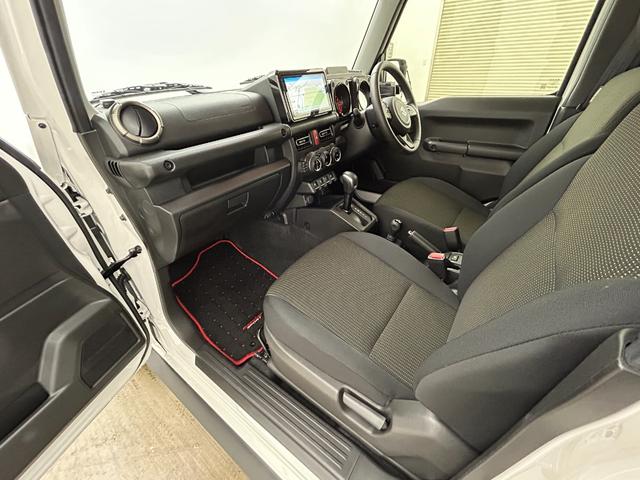 ジムニーノマド ＦＣ　９インチナビ　バックカメラ　スズキセーフティーサポート　シートヒーター　前後ドライブレコーダー　ＥＴＣ　ＬＥＤヘッドライト　フォグライト　ヘッドライトウォッシャー　ヒーテッドドアミラー　フロアマット（52枚目）