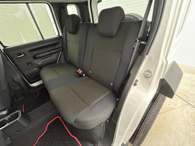 ジムニーノマド ＦＣ　９インチナビ　バックカメラ　スズキセーフティーサポート　シートヒーター　前後ドライブレコーダー　ＥＴＣ　ＬＥＤヘッドライト　フォグライト　ヘッドライトウォッシャー　ヒーテッドドアミラー　フロアマット（54枚目）