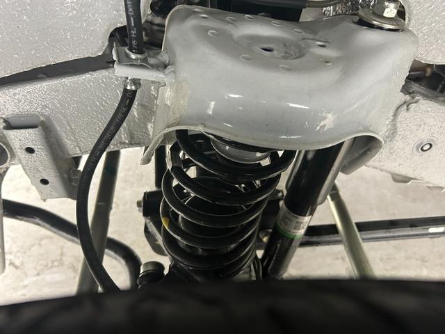 ジムニーノマド ＦＣ　９インチナビ　バックカメラ　スズキセーフティーサポート　シートヒーター　前後ドライブレコーダー　ＥＴＣ　ＬＥＤヘッドライト　フォグライト　ヘッドライトウォッシャー　ヒーテッドドアミラー　フロアマット（77枚目）