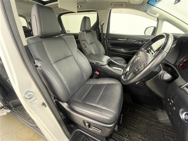 ヴェルファイア 2.5Z Gエディション サンルーフ 12.1インチフリップダウンモニター 純正9インチナビ LEDライト ビルトインETC2.0 シートヒーター ステアリングヒーター バックカメラ レーダークルーズコントロール 衝突軽減(8枚目)