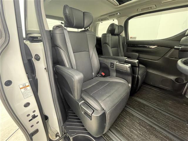 ヴェルファイア 2.5Z Gエディション サンルーフ 12.1インチフリップダウンモニター 純正9インチナビ LEDライト ビルトインETC2.0 シートヒーター ステアリングヒーター バックカメラ レーダークルーズコントロール 衝突軽減(9枚目)