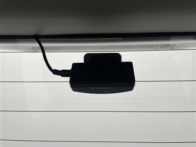 ヴェルファイア 2.5Z Gエディション サンルーフ 12.1インチフリップダウンモニター 純正9インチナビ LEDライト ビルトインETC2.0 シートヒーター ステアリングヒーター バックカメラ レーダークルーズコントロール 衝突軽減(25枚目)