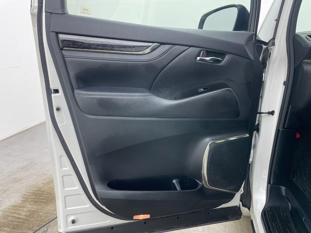 ヴェルファイア 2.5Z Gエディション サンルーフ 12.1インチフリップダウンモニター 純正9インチナビ LEDライト ビルトインETC2.0 シートヒーター ステアリングヒーター バックカメラ レーダークルーズコントロール 衝突軽減(49枚目)