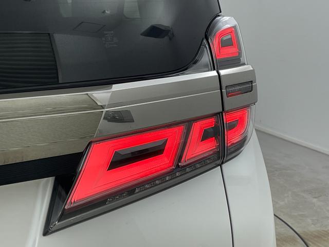 ヴェルファイア 2.5Z Gエディション サンルーフ 12.1インチフリップダウンモニター 純正9インチナビ LEDライト ビルトインETC2.0 シートヒーター ステアリングヒーター バックカメラ レーダークルーズコントロール 衝突軽減(73枚目)