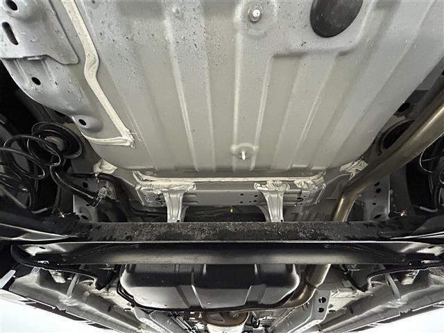 デリカミニ T プレミアム 純正9インチディスプレイ アラウンドビューモニター デジタルインナーミラー ハーフレザーシート シートヒーター ステアリングヒーター マイパイロット e-Assist ビルトインETC 前後ドラレコ(23枚目)