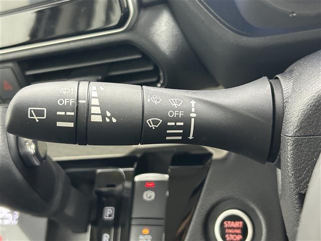 デリカミニ T プレミアム 純正9インチディスプレイ アラウンドビューモニター デジタルインナーミラー ハーフレザーシート シートヒーター ステアリングヒーター マイパイロット e-Assist ビルトインETC 前後ドラレコ(43枚目)