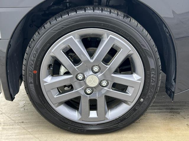 デリカミニ T プレミアム 純正9インチディスプレイ アラウンドビューモニター デジタルインナーミラー ハーフレザーシート シートヒーター ステアリングヒーター マイパイロット e-Assist ビルトインETC 前後ドラレコ(76枚目)