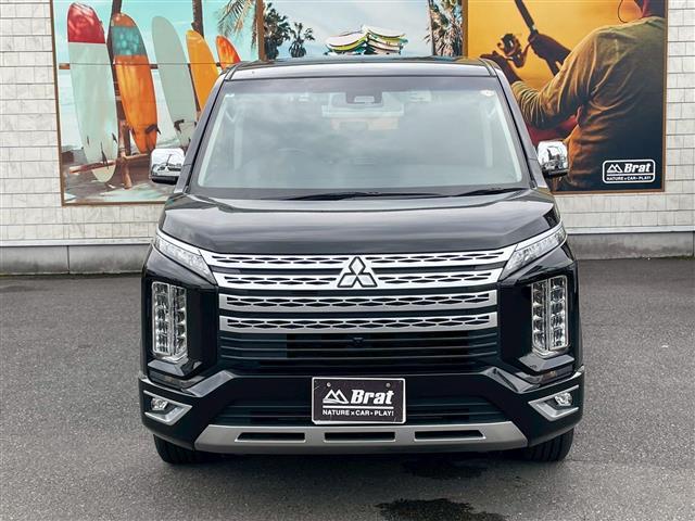 デリカＤ：５ Ｐ　４ＷＤクラリオン１０．１型ＳＤナビＣＤ／ＤＶＤ／フルセグＴＶ／ＢｌｕｅｔｏｏｔｈＥＴＣ前後ドライブレコーダー　全方位カメラ　両側パワースライドドア　パワーバックドア　Ｄ席パワーシート　前席シートヒータ（2枚目）