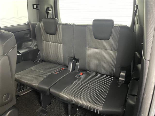 ノア Ｓｉ　純正１０インチナビ　１２．１インチフリップダウンモニター　両側電動スライド　ＥＴＣ２．０　ＬＥＤヘッドライト　バックカメラ　クルーズコントロール　オートハイビーム　スマートキー　アイドリングストップ（10枚目）