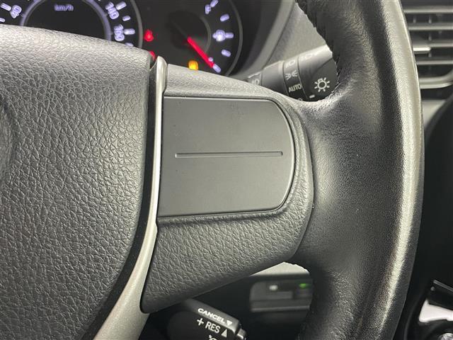 ノア Ｓｉ　純正１０インチナビ　１２．１インチフリップダウンモニター　両側電動スライド　ＥＴＣ２．０　ＬＥＤヘッドライト　バックカメラ　クルーズコントロール　オートハイビーム　スマートキー　アイドリングストップ（36枚目）