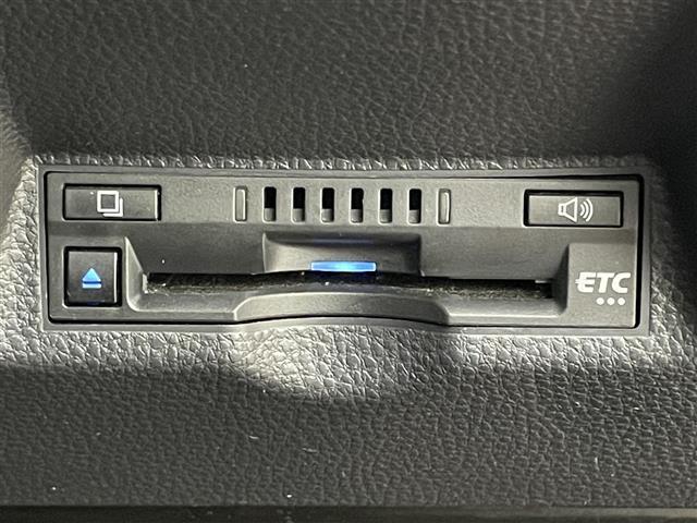 ヤリス ハイブリッドＺ　ディスプレイオーディオ　レーダークルーズコントロール　ビルトインＥＴＣ　シートヒーター　ＬＥＤヘッドライト　バックカメラ　ドライブレコーダー　コーナーセンサー　オートハイビーム　アイドリングストップ（6枚目）