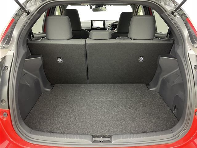 ヤリス ハイブリッドＺ　ディスプレイオーディオ　レーダークルーズコントロール　ビルトインＥＴＣ　シートヒーター　ＬＥＤヘッドライト　バックカメラ　ドライブレコーダー　コーナーセンサー　オートハイビーム　アイドリングストップ（14枚目）