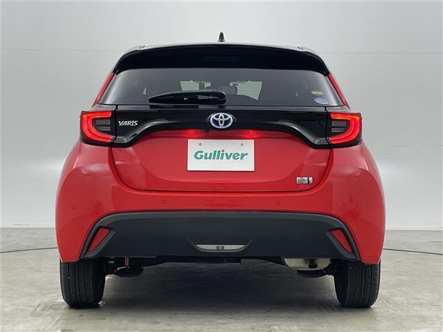 ヤリス ハイブリッドＺ　ディスプレイオーディオ　レーダークルーズコントロール　ビルトインＥＴＣ　シートヒーター　ＬＥＤヘッドライト　バックカメラ　ドライブレコーダー　コーナーセンサー　オートハイビーム　アイドリングストップ（18枚目）