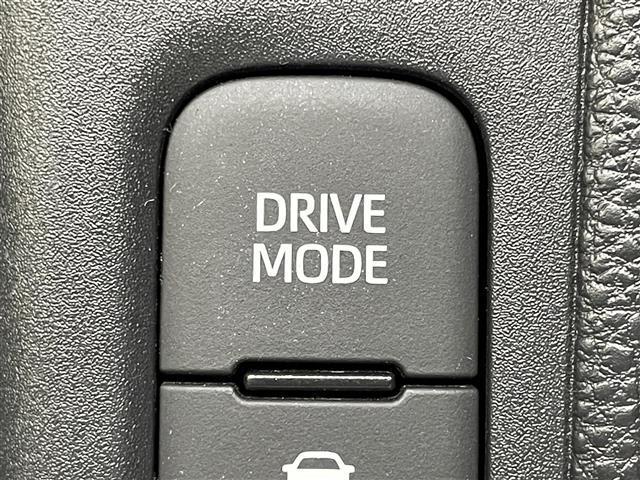 ヤリス ハイブリッドＺ　ディスプレイオーディオ　レーダークルーズコントロール　ビルトインＥＴＣ　シートヒーター　ＬＥＤヘッドライト　バックカメラ　ドライブレコーダー　コーナーセンサー　オートハイビーム　アイドリングストップ（28枚目）