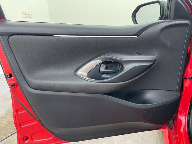 ヤリス ハイブリッドＺ　ディスプレイオーディオ　レーダークルーズコントロール　ビルトインＥＴＣ　シートヒーター　ＬＥＤヘッドライト　バックカメラ　ドライブレコーダー　コーナーセンサー　オートハイビーム　アイドリングストップ（49枚目）