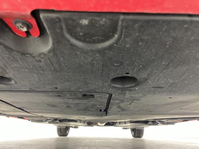 ヤリス ハイブリッドＺ　ディスプレイオーディオ　レーダークルーズコントロール　ビルトインＥＴＣ　シートヒーター　ＬＥＤヘッドライト　バックカメラ　ドライブレコーダー　コーナーセンサー　オートハイビーム　アイドリングストップ（80枚目）