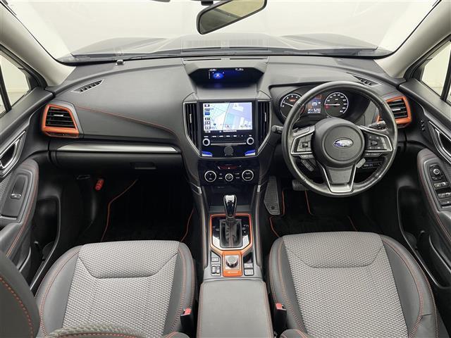 フォレスター Ｘ－ブレイク　純正８インチナビ　レーダークルーズコントロール　ビルトインＥＴＣ　シートヒーター　ＬＥＤヘッドライト　バックカメラ　ドライブレコーダー　電動リアゲート　コーナーセンサー　オートハイビーム　ルーフレール（12枚目）