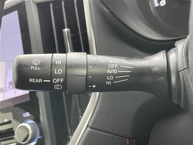 フォレスター Ｘ－ブレイク　純正８インチナビ　レーダークルーズコントロール　ビルトインＥＴＣ　シートヒーター　ＬＥＤヘッドライト　バックカメラ　ドライブレコーダー　電動リアゲート　コーナーセンサー　オートハイビーム　ルーフレール（38枚目）