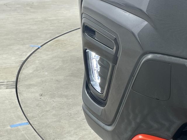 フォレスター Ｘ－ブレイク　純正８インチナビ　レーダークルーズコントロール　ビルトインＥＴＣ　シートヒーター　ＬＥＤヘッドライト　バックカメラ　ドライブレコーダー　電動リアゲート　コーナーセンサー　オートハイビーム　ルーフレール（63枚目）