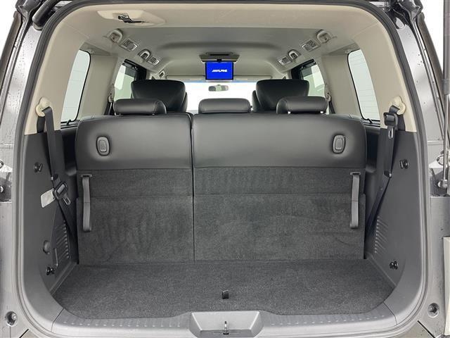 エルグランド ２５０ハイウェイスターアーバンクロム　社外ナビ　１０．２型フリップダウンモニター　両側電動スライドドア　ＨＩＤヘッドライト　バックカメラ　フルセグ　Ｂｌｕｅｔｏｏｔｈ　コーナーセンサー　スマートキー　ＣＤ／ＤＶＤ再生　純正アルミホイール（14枚目）