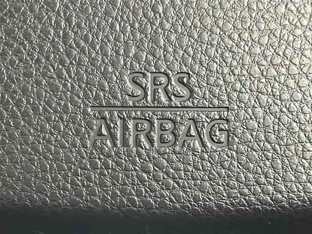 エルグランド ２５０ハイウェイスターアーバンクロム　社外ナビ　１０．２型フリップダウンモニター　両側電動スライドドア　ＨＩＤヘッドライト　バックカメラ　フルセグ　Ｂｌｕｅｔｏｏｔｈ　コーナーセンサー　スマートキー　ＣＤ／ＤＶＤ再生　純正アルミホイール（29枚目）