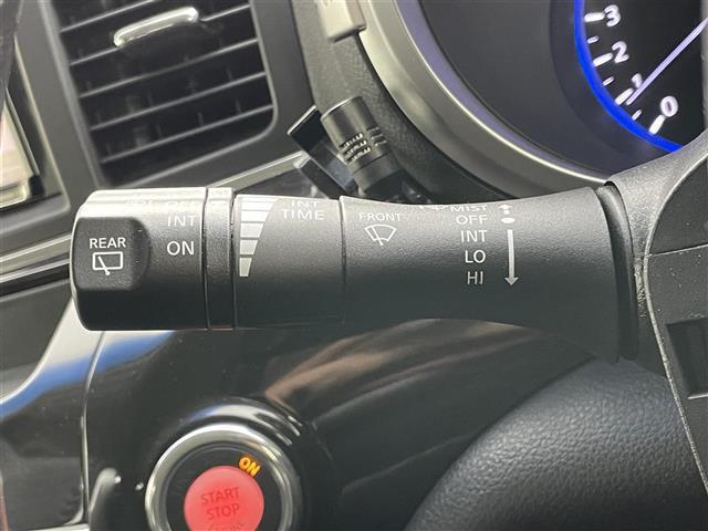 エルグランド ２５０ハイウェイスターアーバンクロム　社外ナビ　１０．２型フリップダウンモニター　両側電動スライドドア　ＨＩＤヘッドライト　バックカメラ　フルセグ　Ｂｌｕｅｔｏｏｔｈ　コーナーセンサー　スマートキー　ＣＤ／ＤＶＤ再生　純正アルミホイール（38枚目）